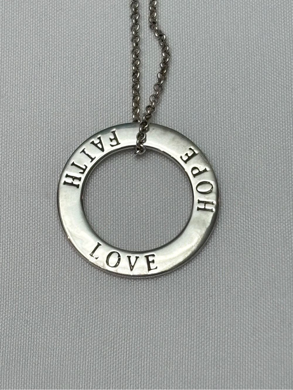 Sterling Silver Faith Hope Love Affirmation Eternity Circle Pendant Necklace 16